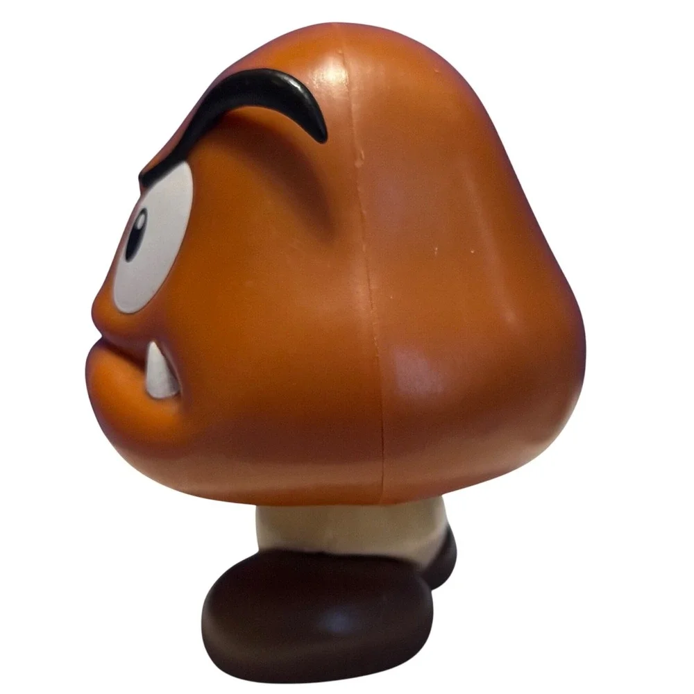 World of Nintendo Super Mario Goomba 4